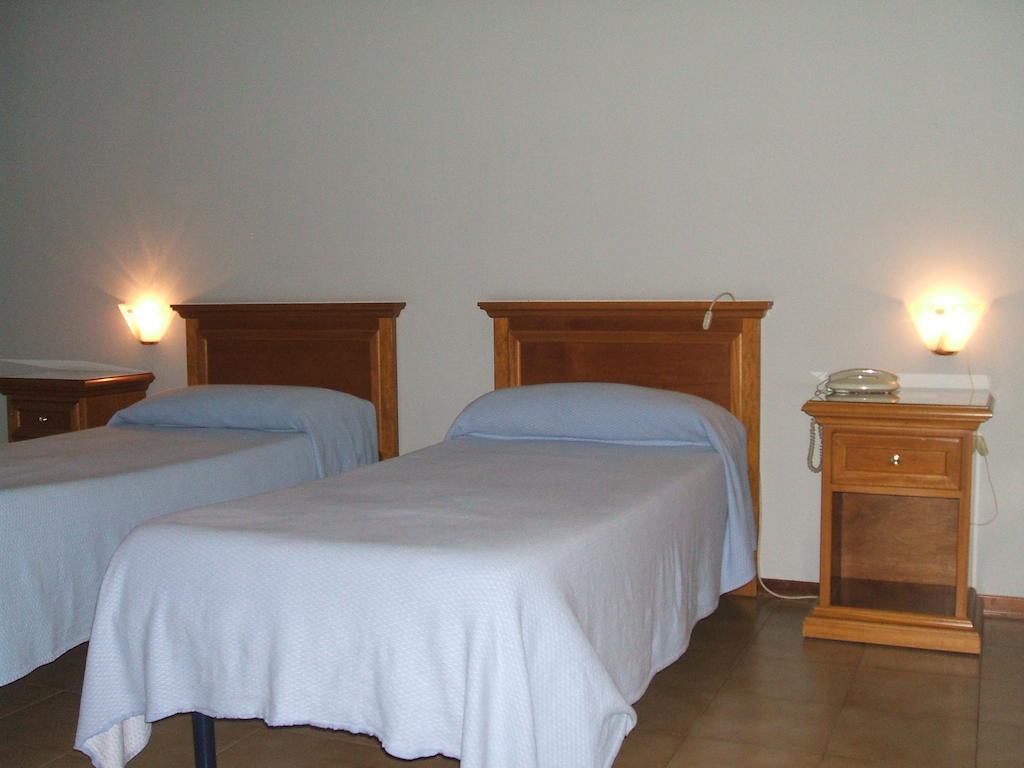 Hotel Ristorante Da Gianni Bovolone Habitación foto